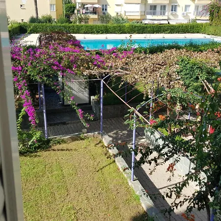 ,denize Sifir Esyali Daire ,havuzlu, Διαμέρισμα